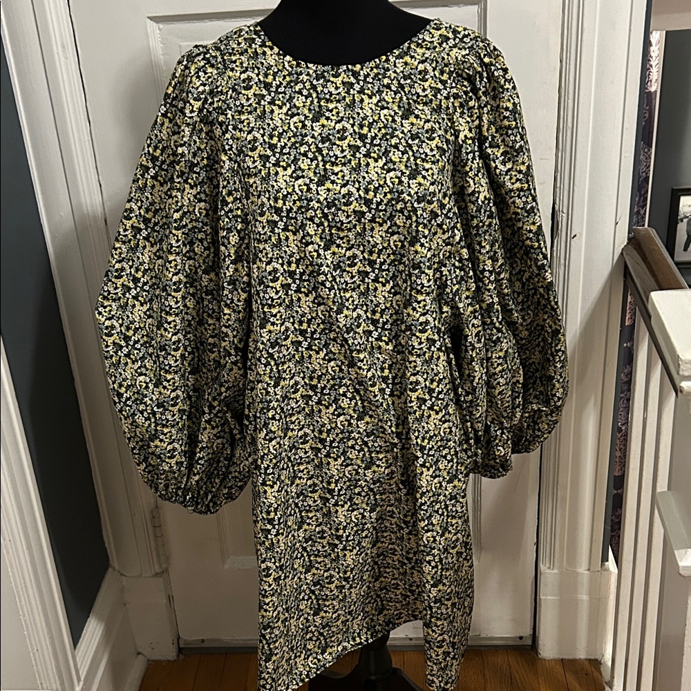Floral Puff Sleeve Dress